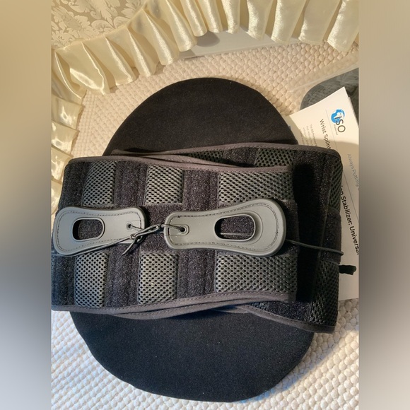 LUMAR BACK BRACE VI BY ISO PREFERRED - Picture 5 of 7